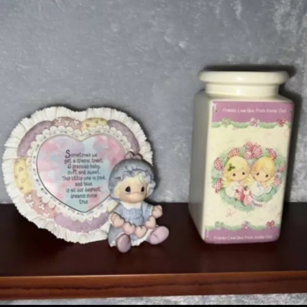 Precious Moments Lot - Enesco 1996 Patchwork Heart Frame And 2003 Vase
